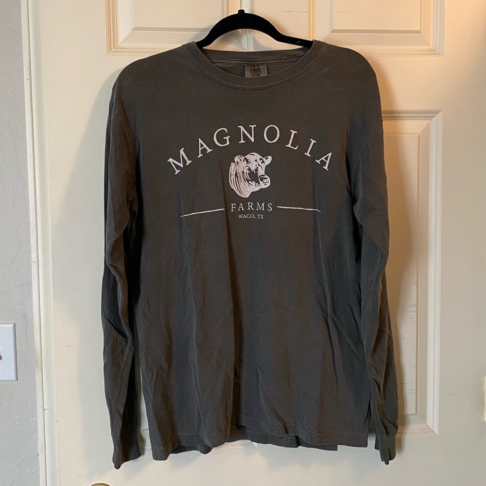 Long sleeve Magnolia Farms Tee